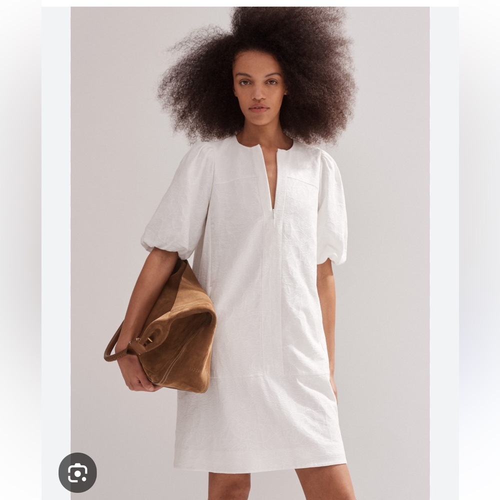 Elegant White Puff Sleeve Dress